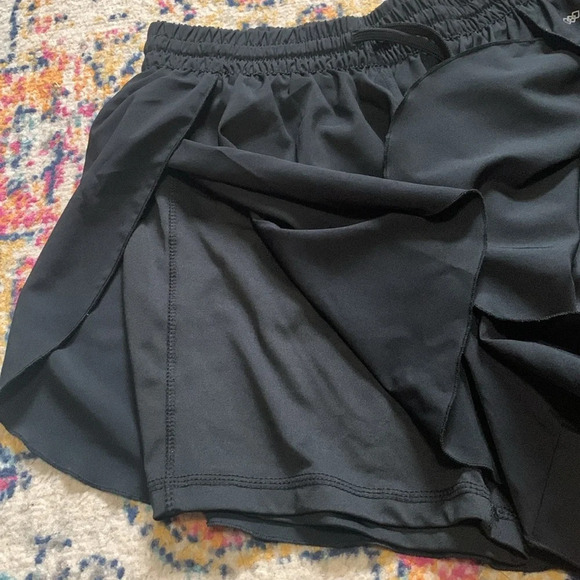 Legend Black Activewear Hot Short Lined Shorts w/ Phone Pocket Bike Short sz L - Picture 4 of 6